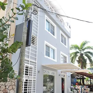 3* Hotel Karimar