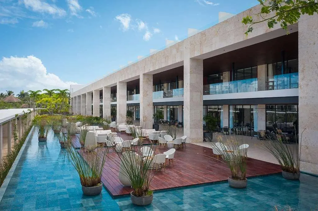 Hotel Live Aqua Beach Resort Punta Cana