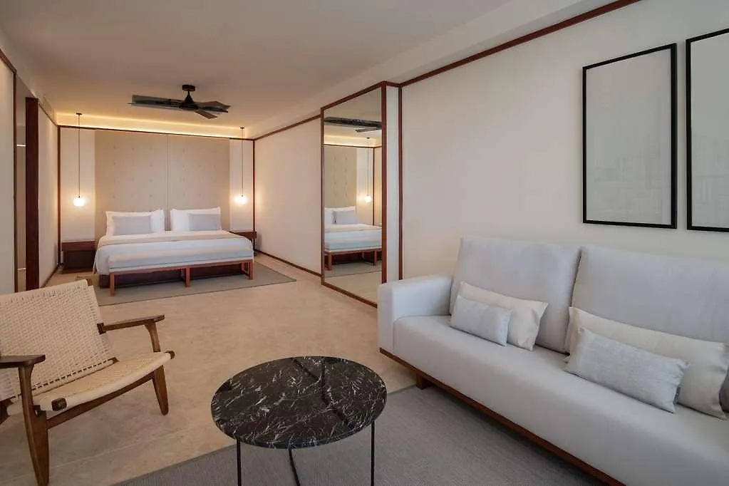 Live Aqua Beach Resort Punta Cana Hotel